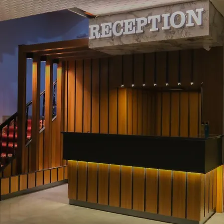 Hotel Uz Premium 2*